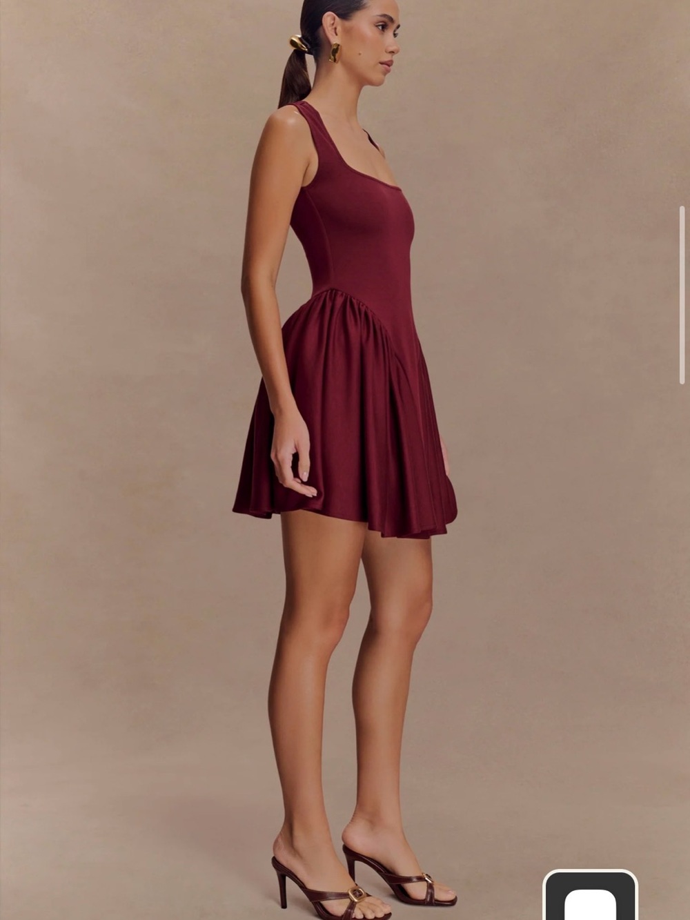 MESHKI Sleeveless Square-Neck Fit & Flare Dress in Burgundy - NWT - Picture 4 of 5